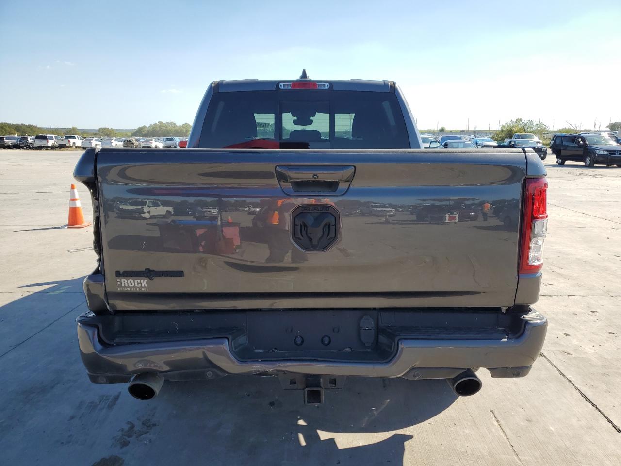 2021 Ram 1500 Big Horn/Lone Star VIN: 1C6RREFT1MN575574 Lot: 72935584