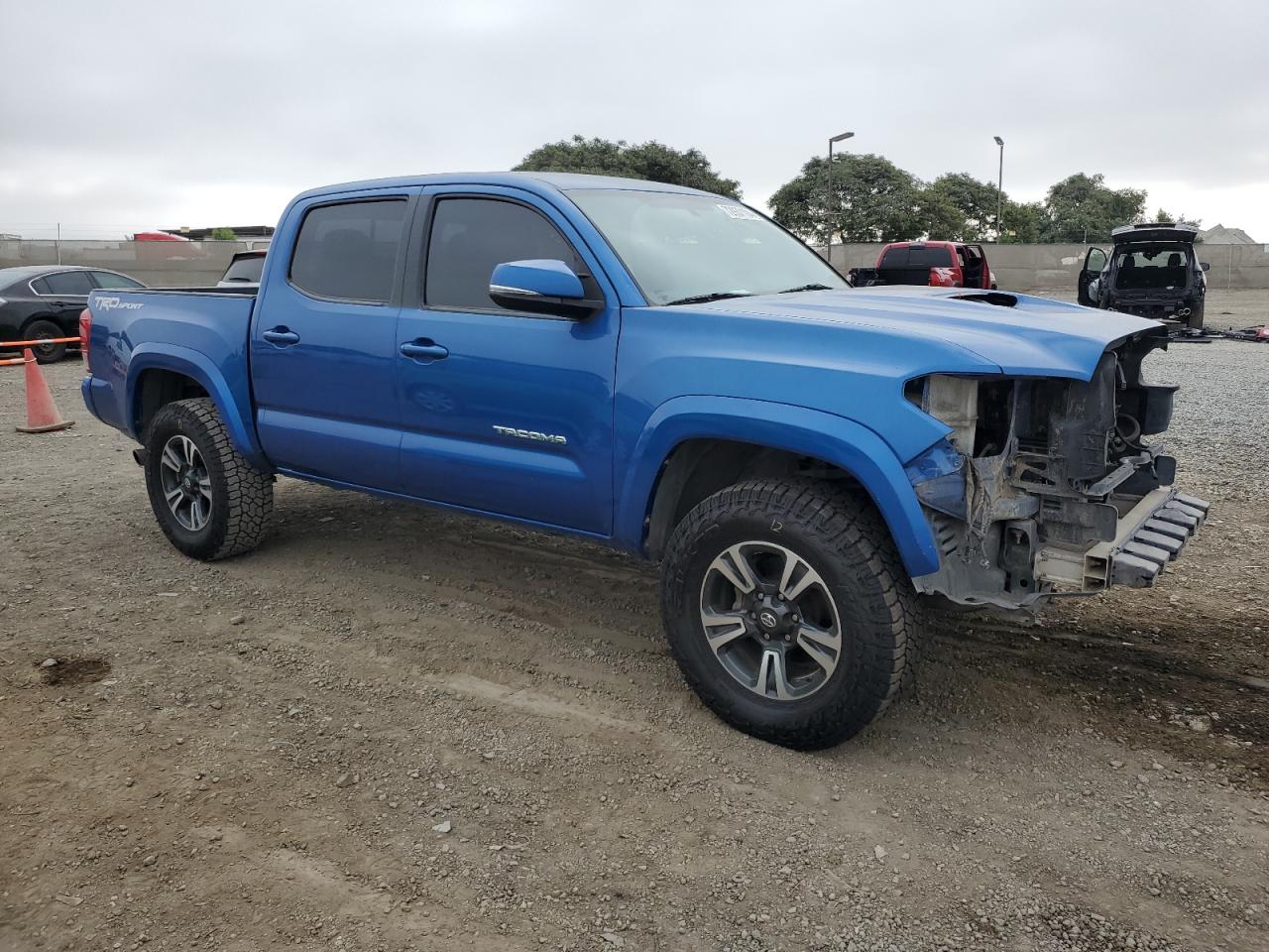 3TMAZ5CN6HM049842 2017 Toyota Tacoma Double Cab