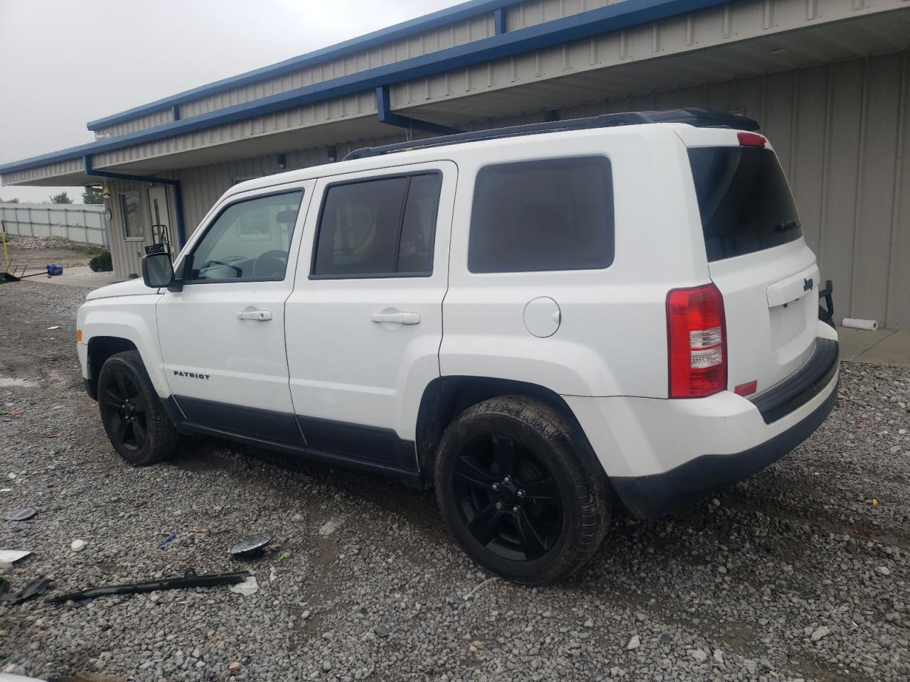 VIN 1C4NJPBA6FD368492 2015 JEEP PATRIOT no.2