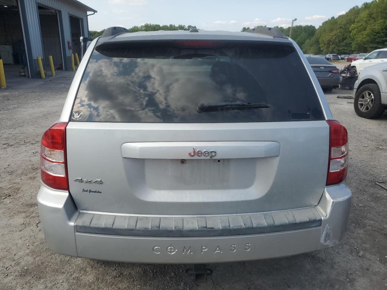 1J8FF47W27D155946 2007 Jeep Compass