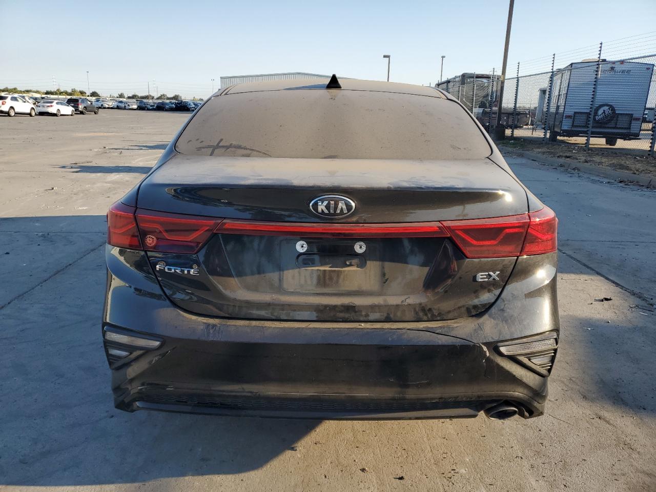 2020 Kia Forte Ex VIN: 3KPF54AD6LE223921 Lot: 70066734