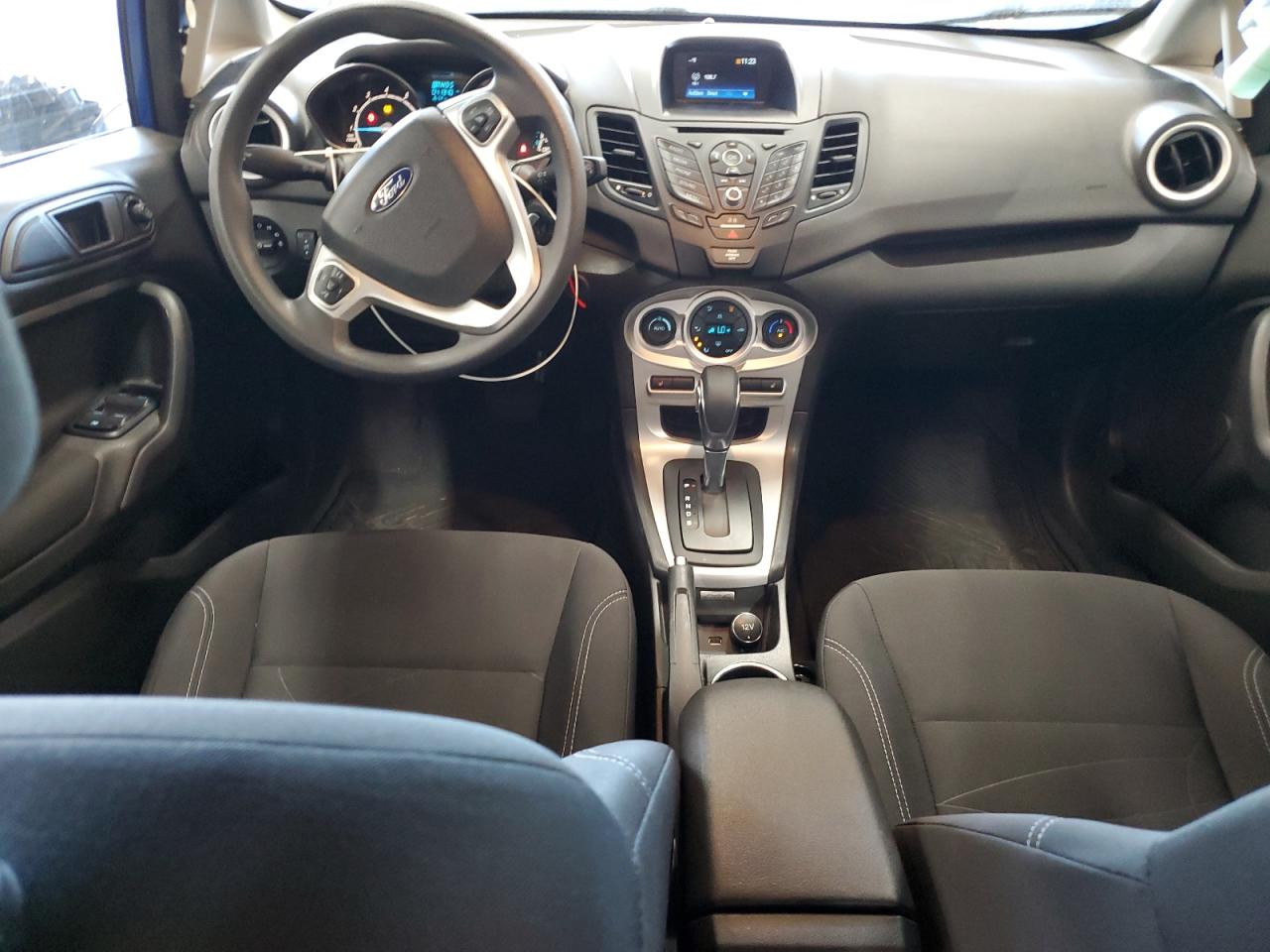 3FADP4BJ7KM120135 2019 Ford Fiesta Se