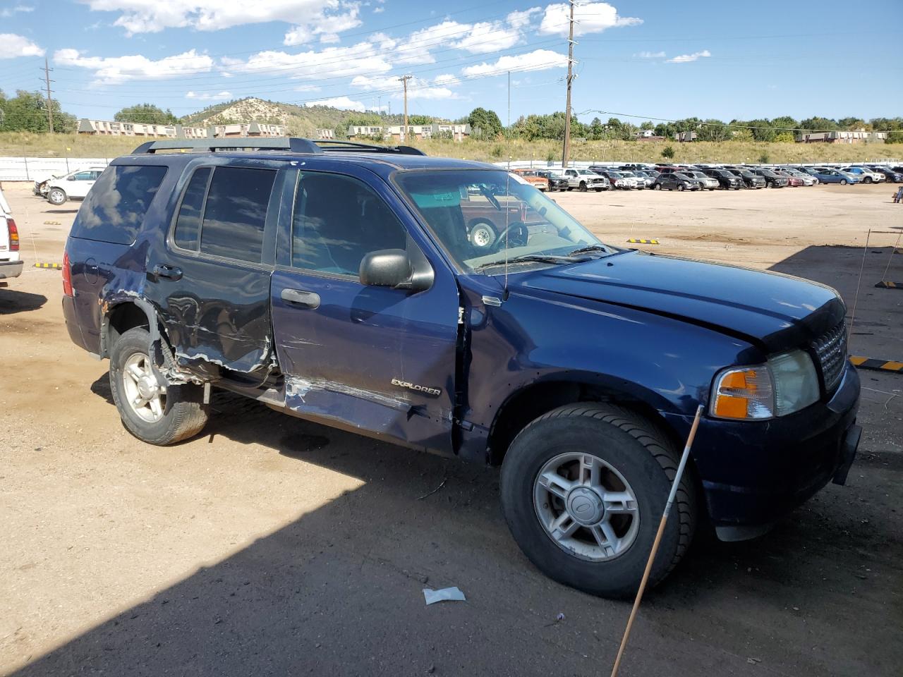 2005 Ford Explorer - Image 4