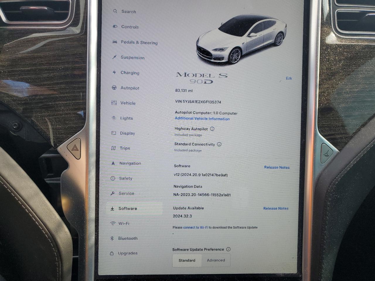 5YJSA1E2XGF135374 2016 Tesla Model S