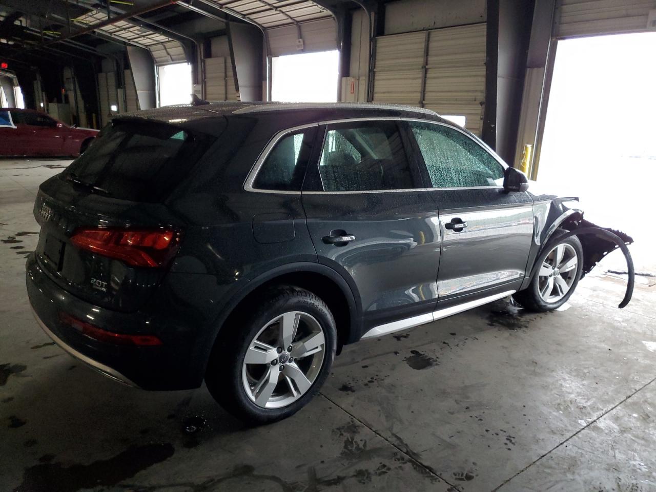 WA1BNAFY4J2091061 2018 Audi Q5 Premium Plus