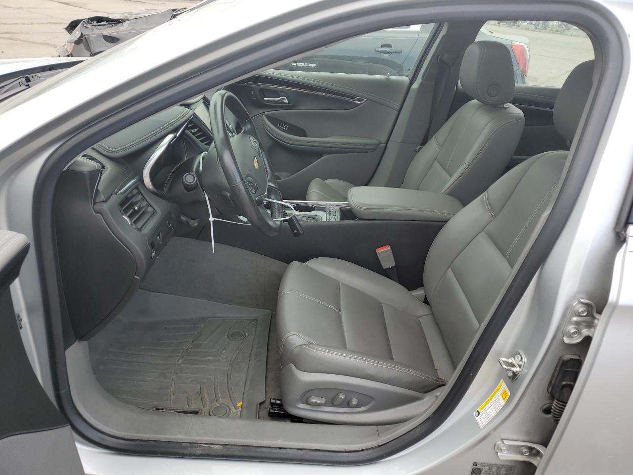 2G11Z5S32K9142902 2019 Chevrolet Impala Lt