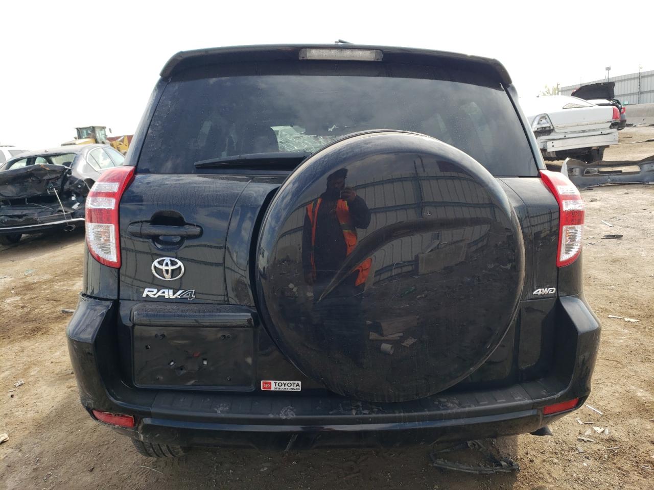 JTMBF4DV7BD040026 2011 Toyota Rav4