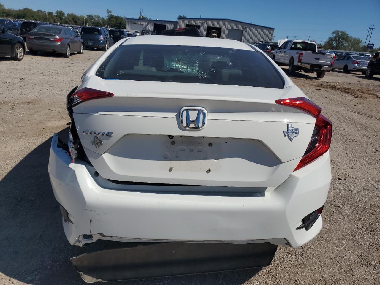 2HGFC2F55JH556433 2018 Honda Civic Lx