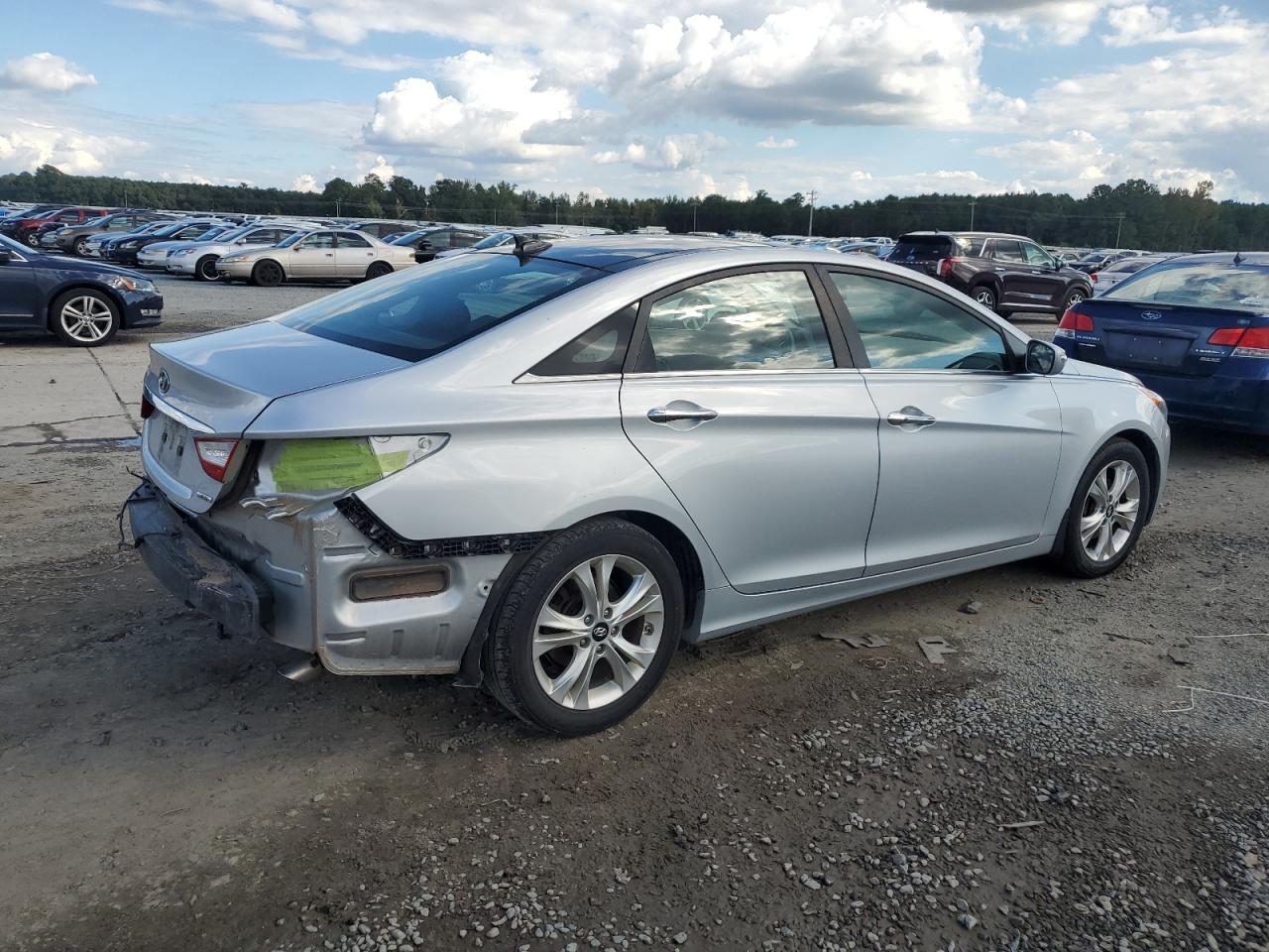 5NPEC4AC4DH528873 2013 Hyundai Sonata Se