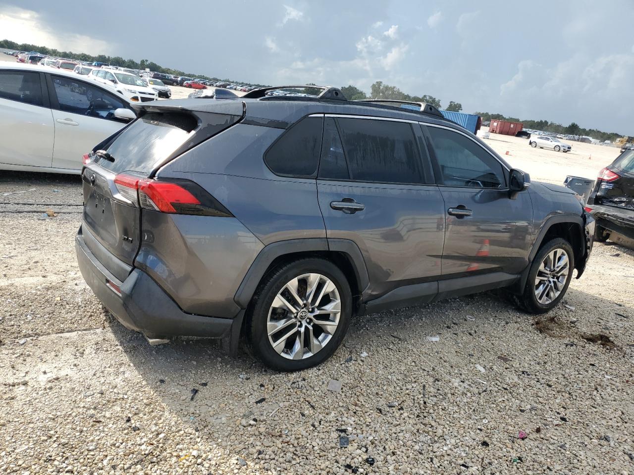 2019 Toyota Rav4 Xle Premium VIN: JTMC1RFV8KD512909 Lot: 71559244