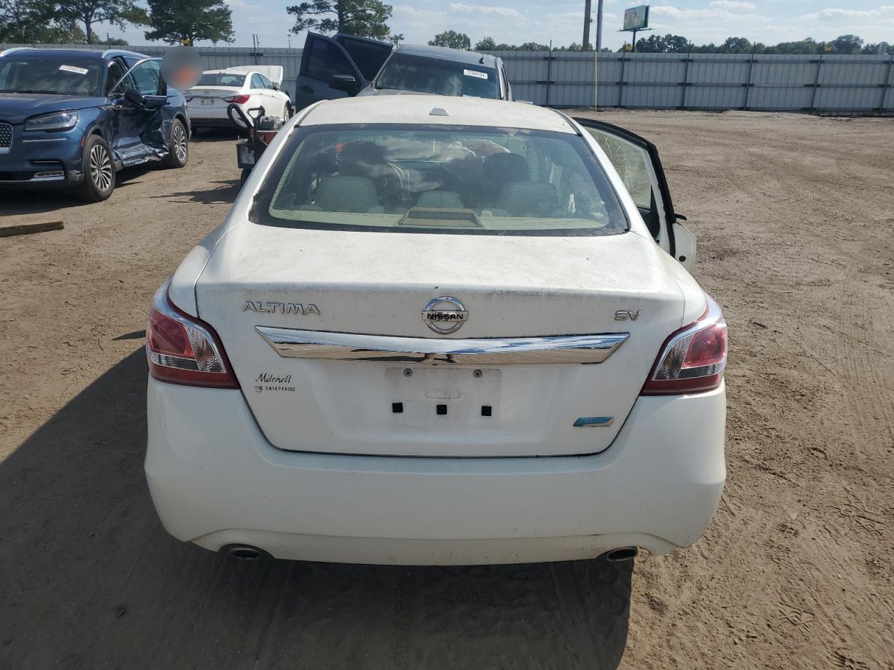 2013 Nissan Altima - Image 6