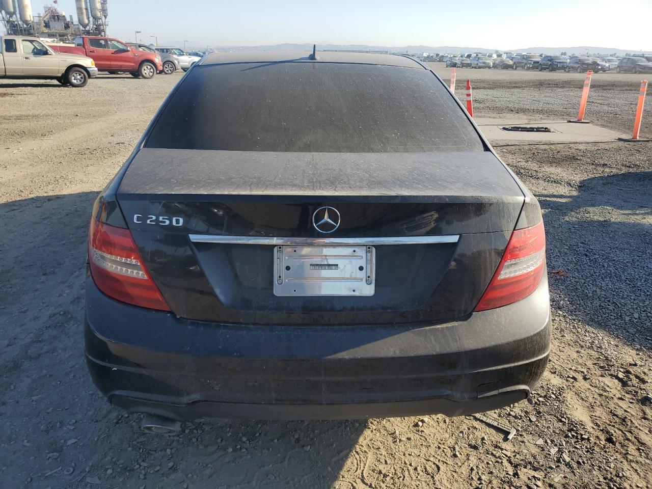 WDDGF4HB0EA936122 2014 Mercedes-Benz C 250