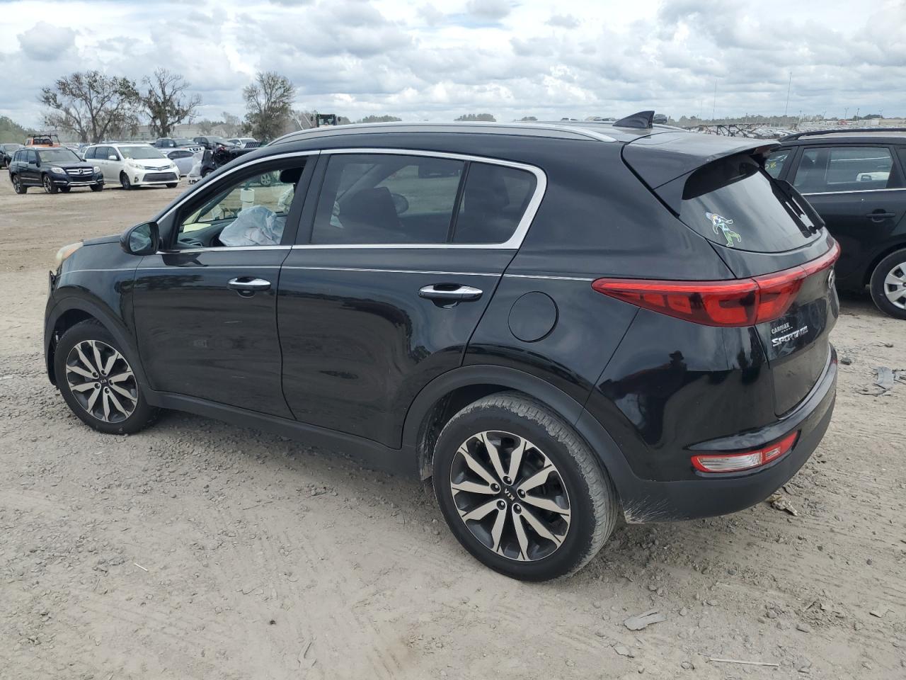 KNDPN3AC8H7158342 2017 KIA SPORTAGE - Image 2