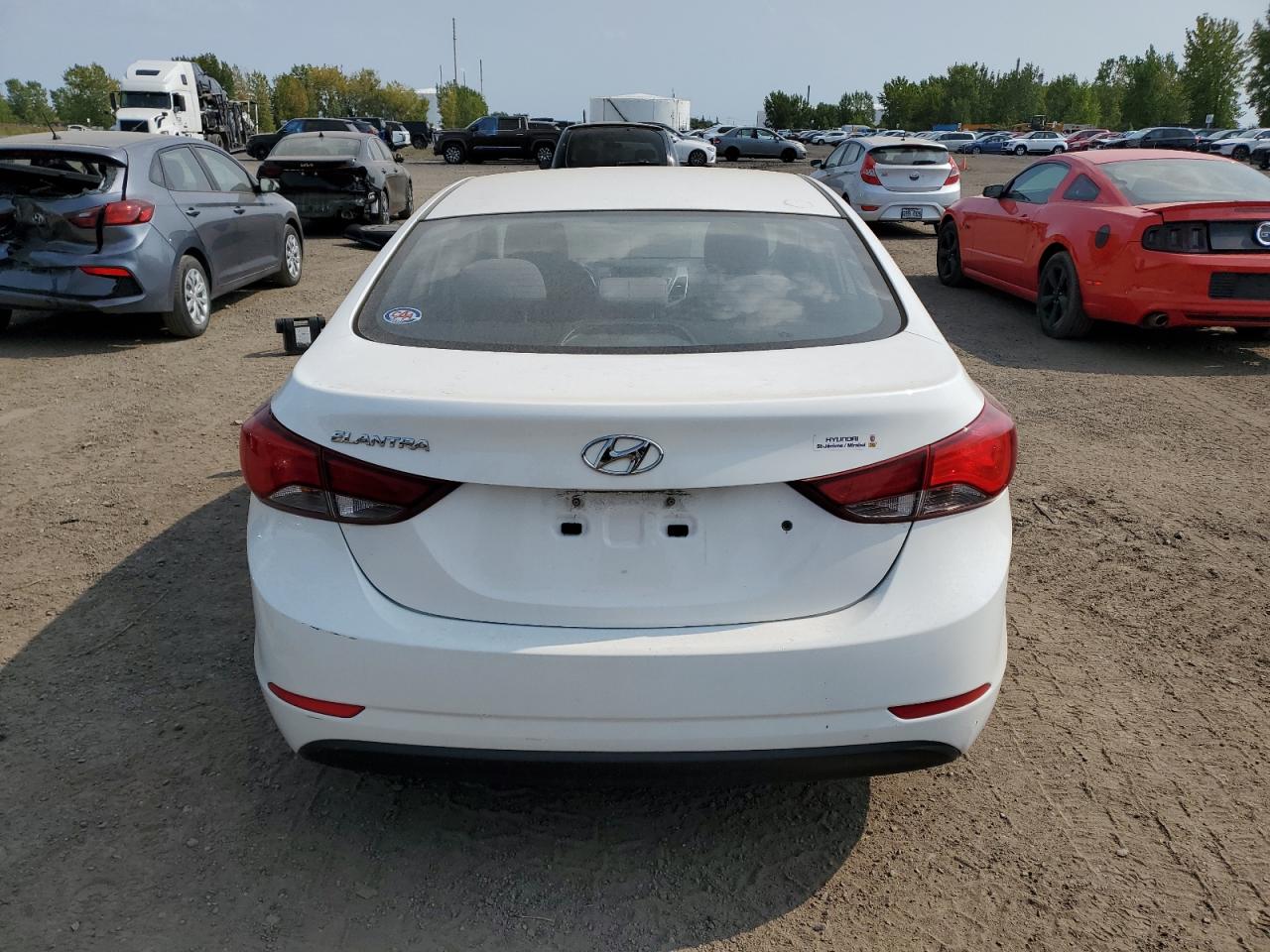 5NPDH4AE7EH524672 2014 Hyundai Elantra Se