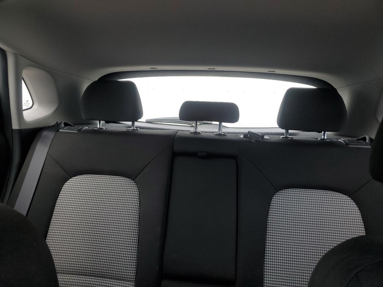 2022 Hyundai Kona - Image 10