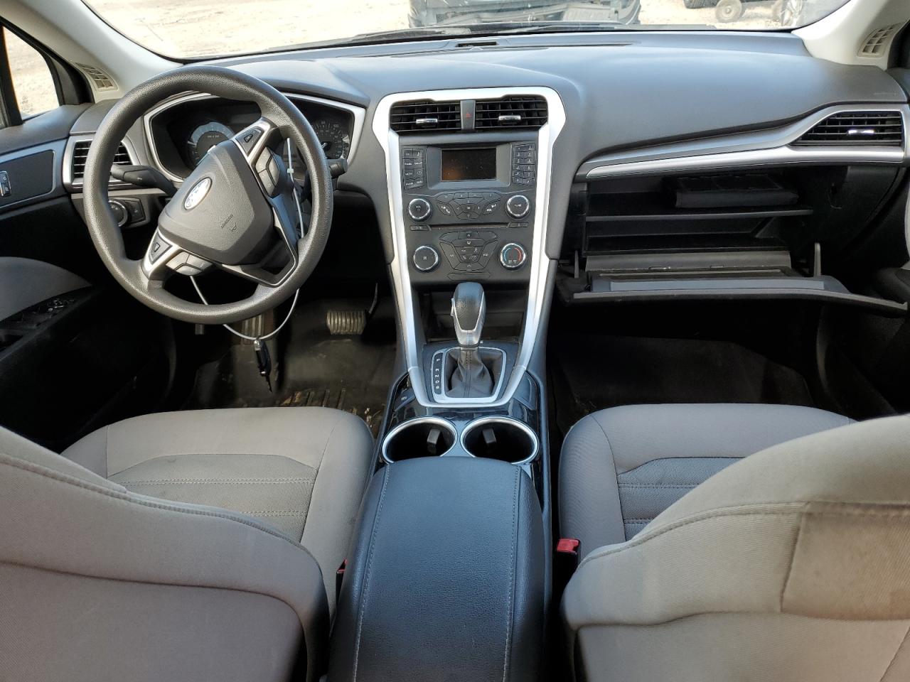 2013 Ford Fusion S VIN: 3FA6P0G70DR177135 Lot: 84877545