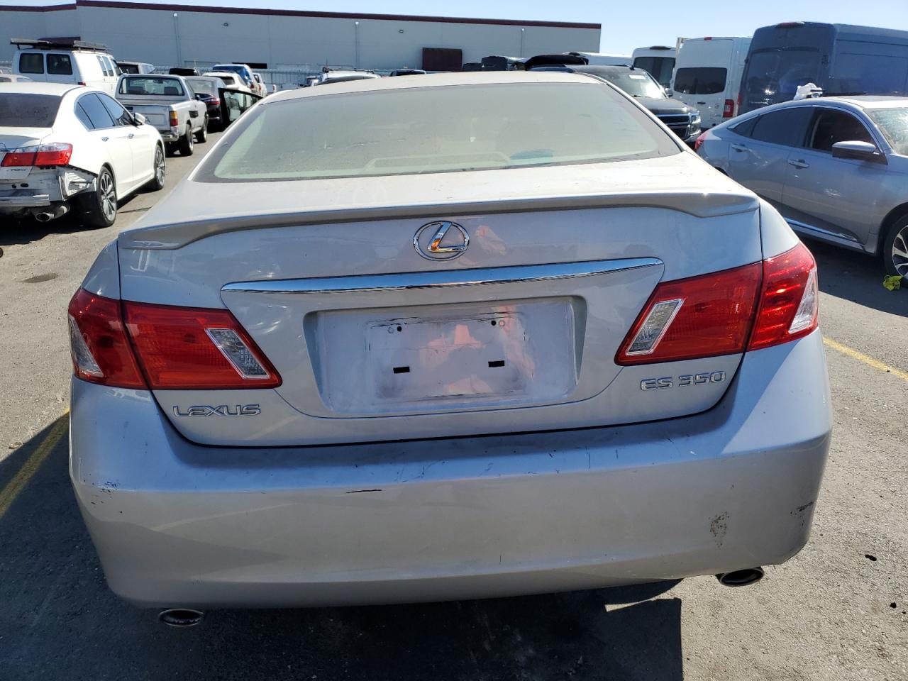 2007 Lexus Es 350 VIN: JTHBJ46G372087729 Lot: 73697034