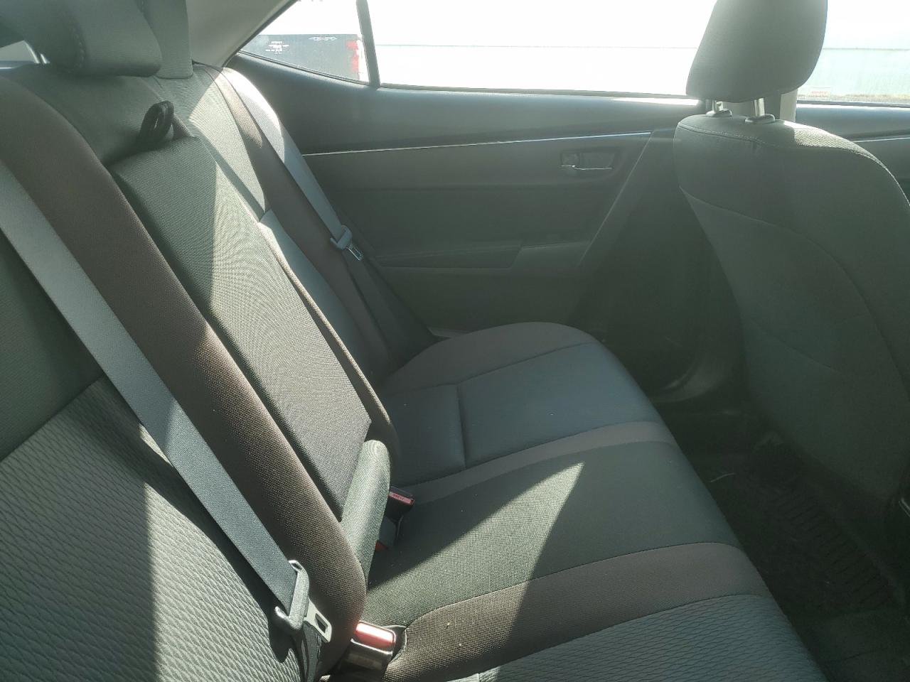 2018 Toyota Corolla - Image 10