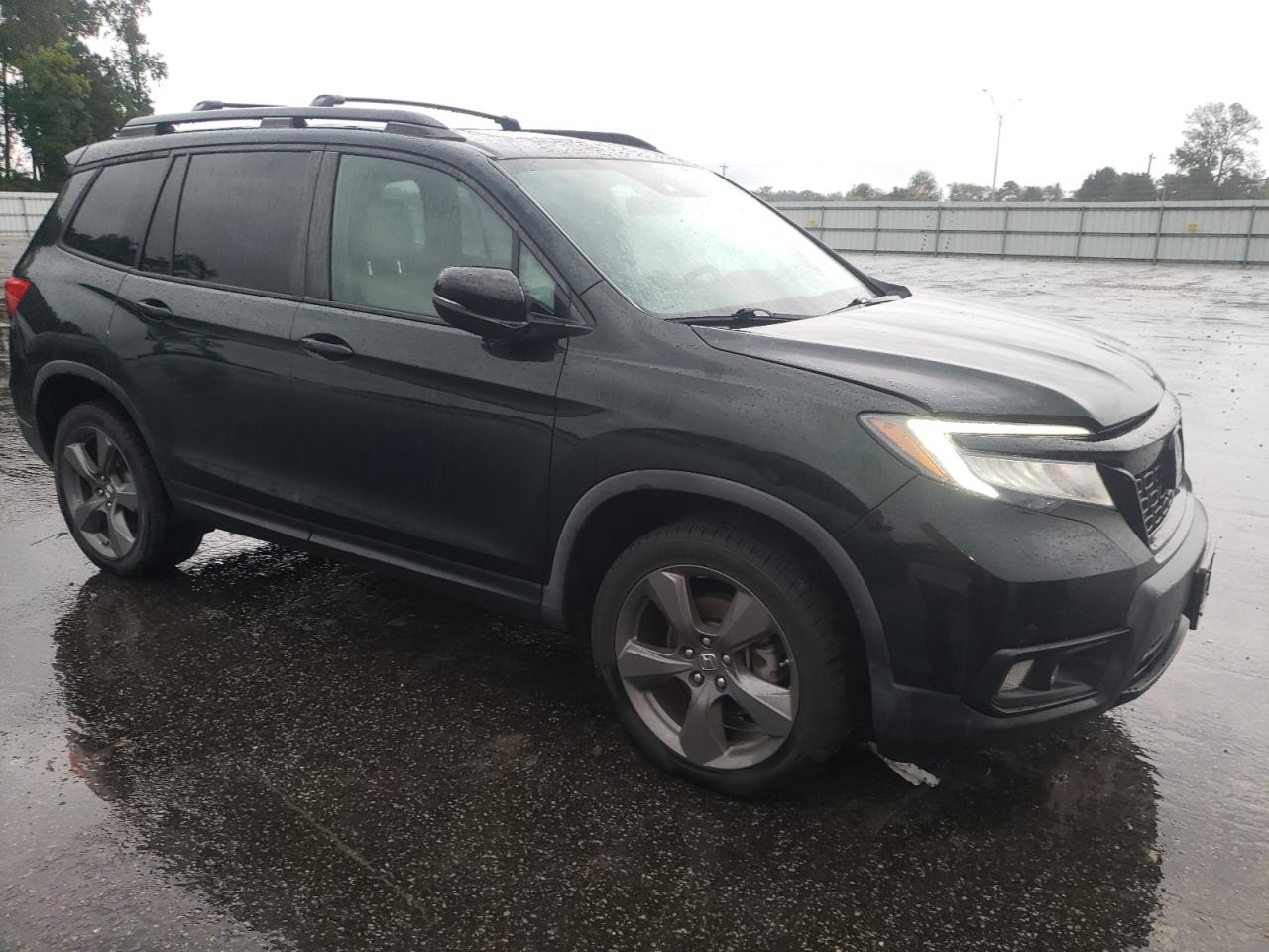 2019 Honda Passport Touring VIN: 5FNYF8H98KB025932 Lot: 72800604