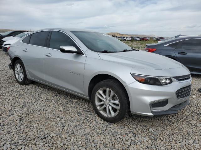  CHEVROLET MALIBU 2018 Srebrny