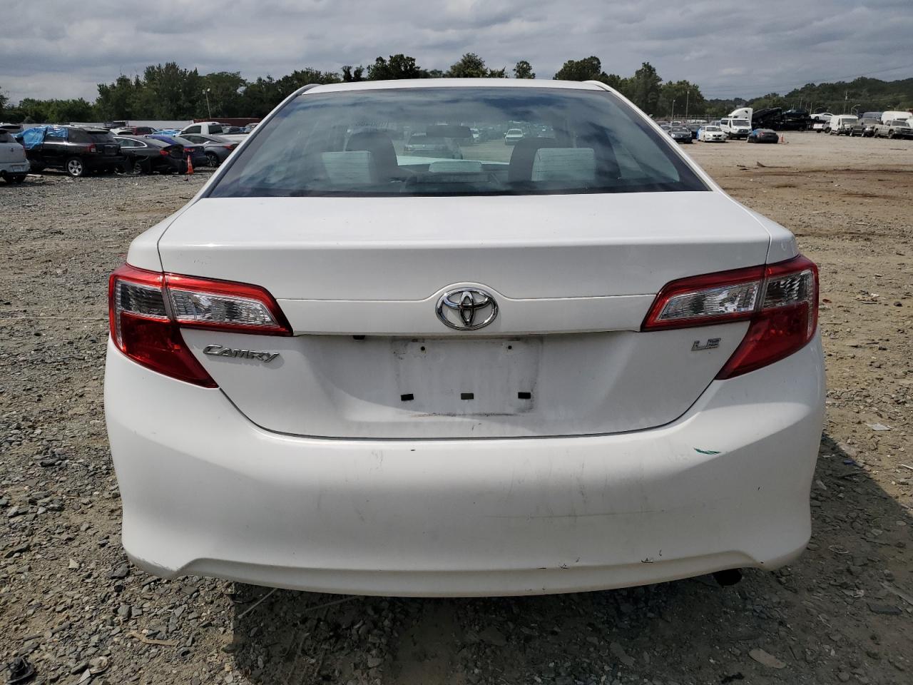 2014 Toyota Camry L VIN: 4T1BF1FK8EU363650 Lot: 70504884