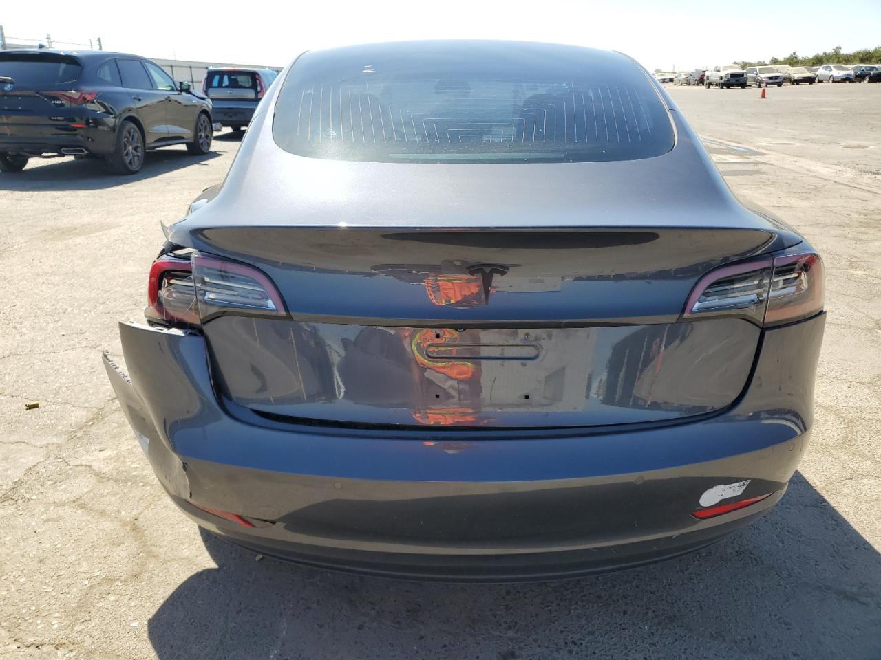 5YJ3E1EA4JF077656 2018 Tesla Model 3