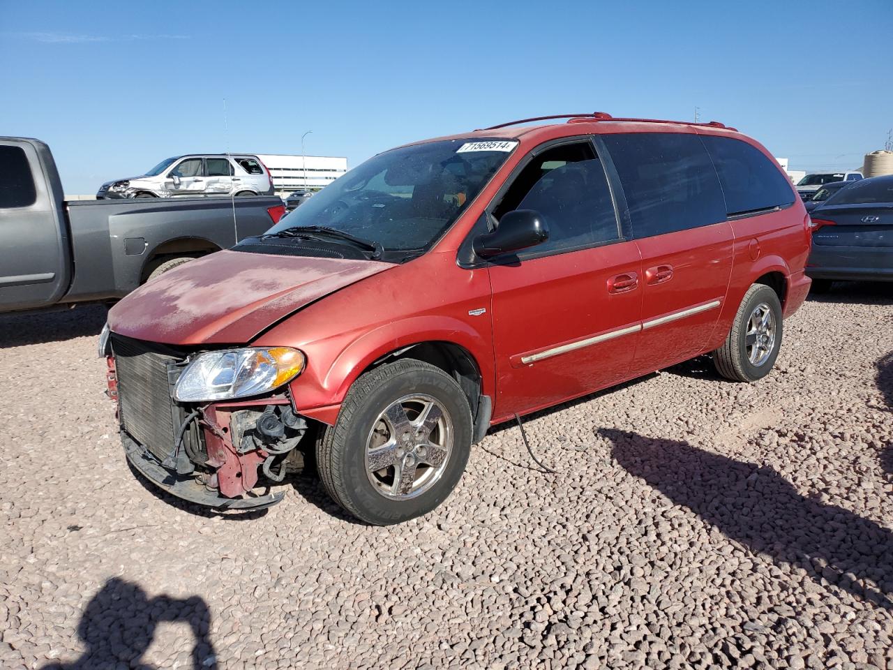 2004 Dodge Grand Caravan Sxt for Sale in Phoenix, AZ - Front End