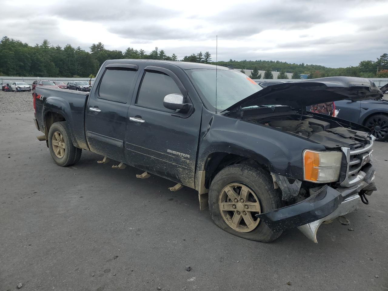 2013 GMC Sierra - Image 4