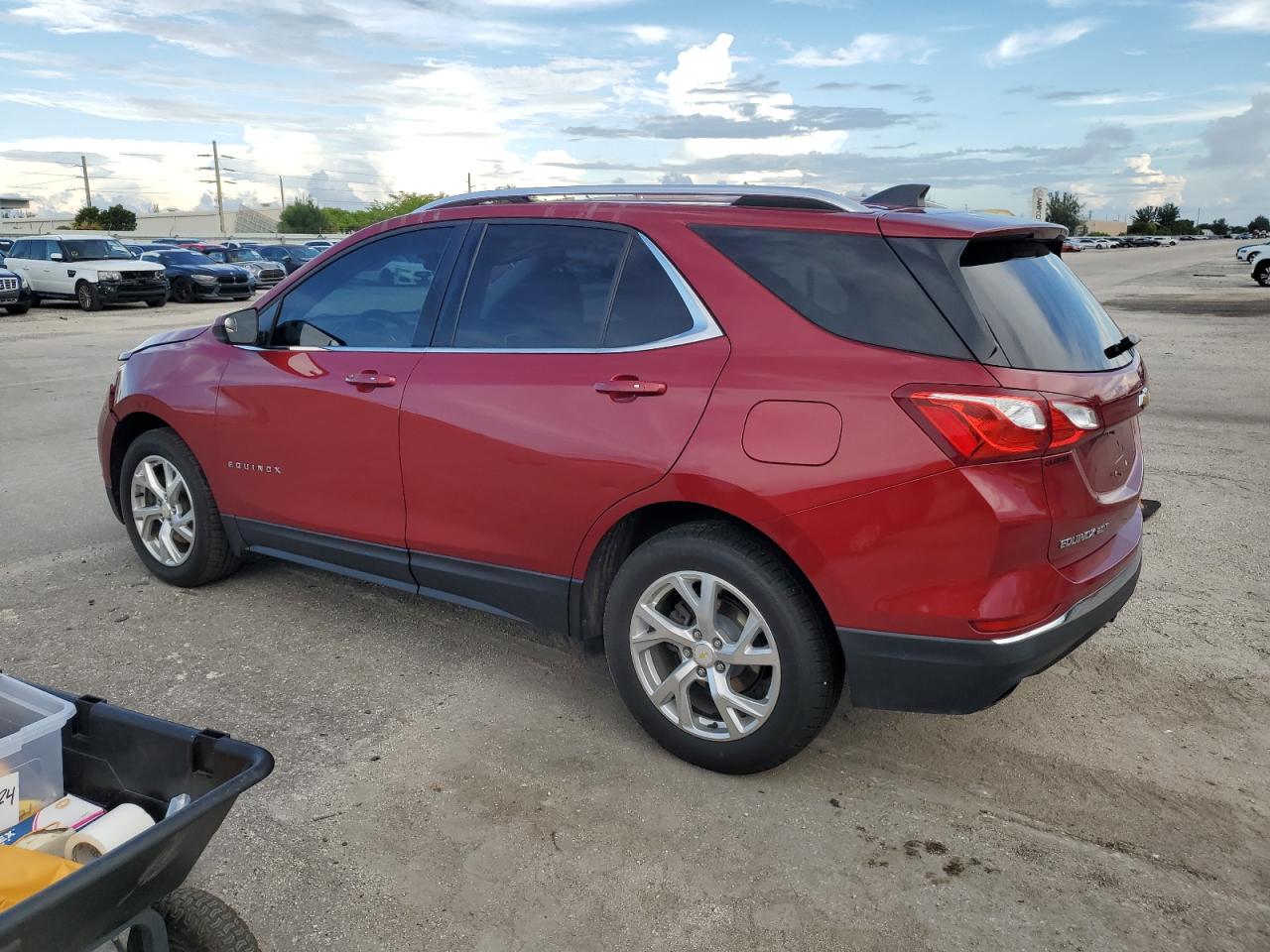 2GNAXKEX3J6280563 2018 CHEVROLET EQUINOX - Image 2