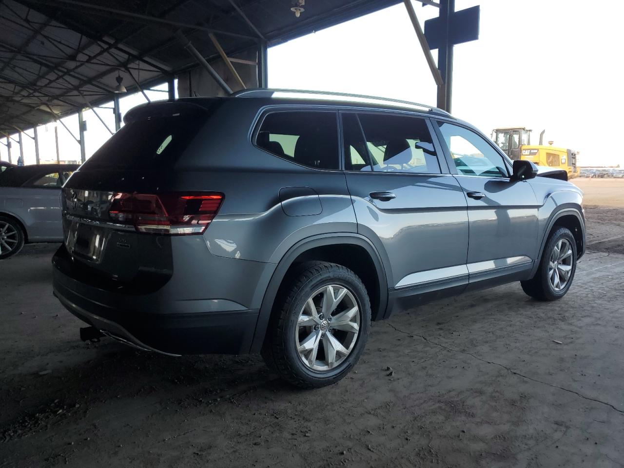 1V2GR2CA4JC518938 2018 Volkswagen Atlas S