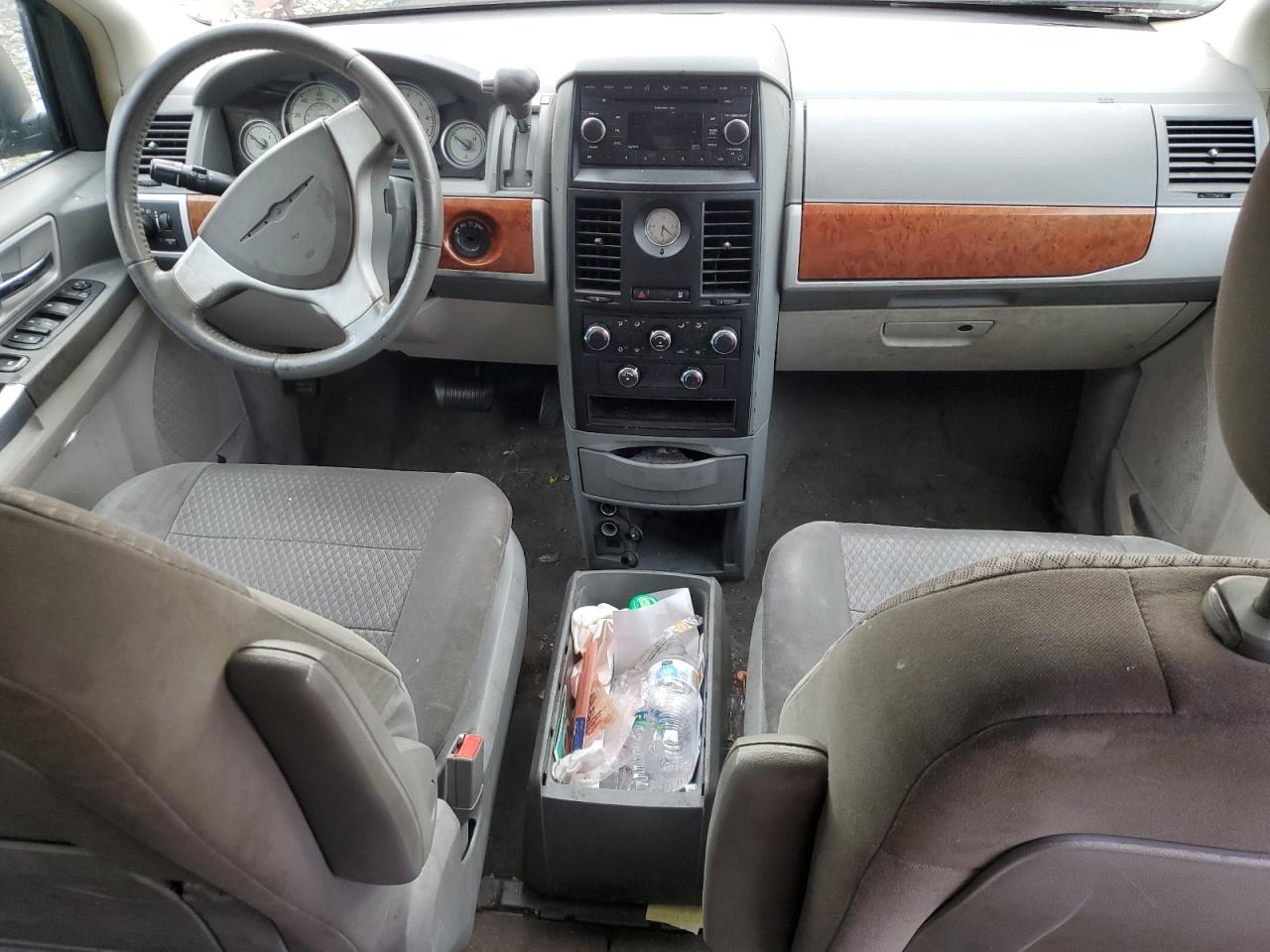 2008 Chrysler Town & Country Touring VIN: 2A8HR54P88R103397 Lot: 71599824