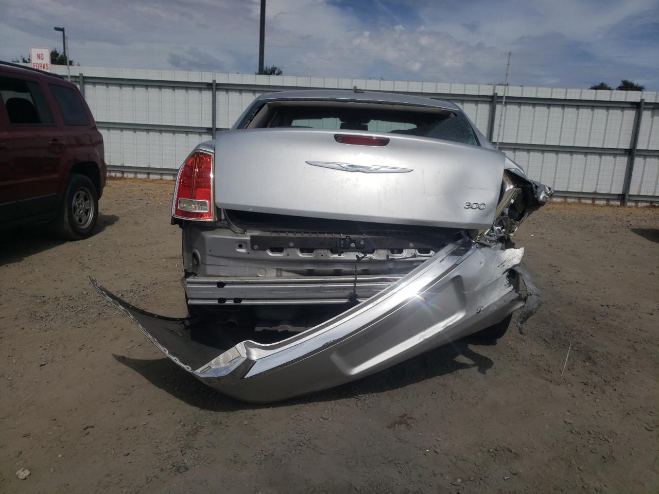 2011 Chrysler 300 Limited VIN: 2C3CA5CG1BH614140 Lot: 71854774