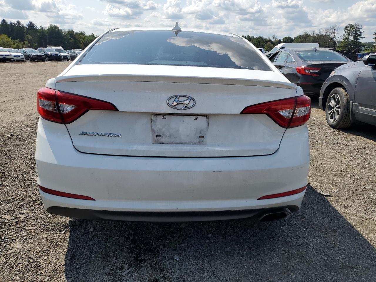 5NPE24AF3GH319125 2016 Hyundai Sonata Se