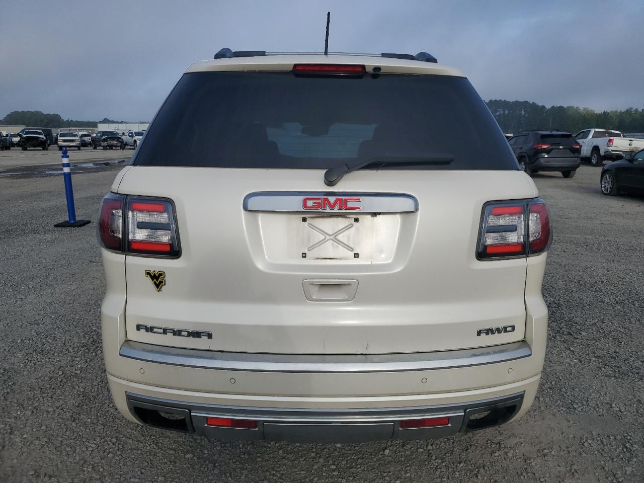 1GKKVTKD1FJ107674 2015 GMC Acadia Denali