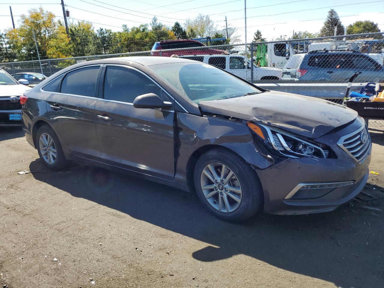 2015 Hyundai Sonata - Image 4