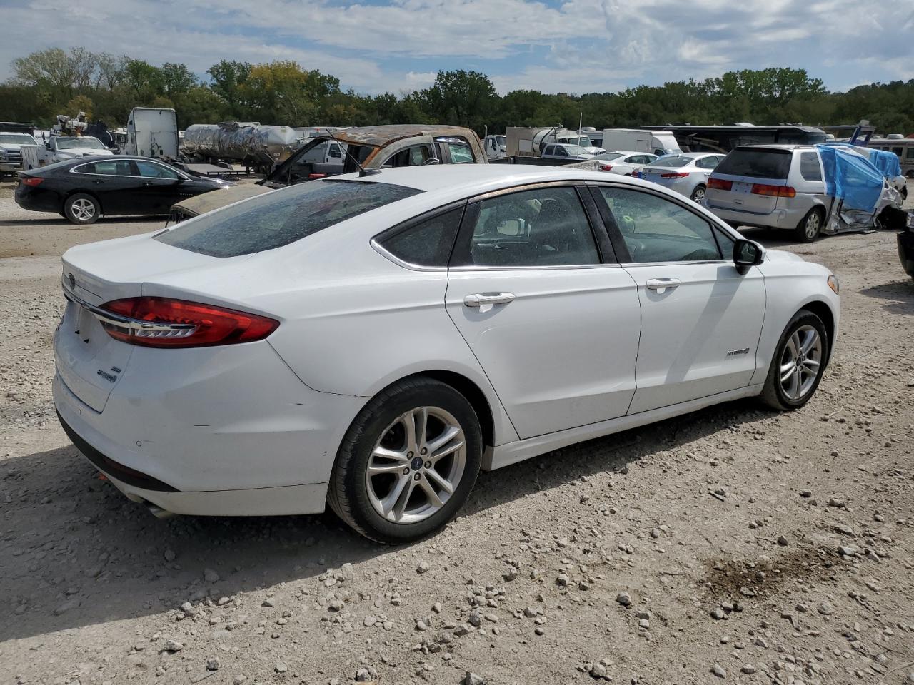 2018 Ford Fusion - Image 3