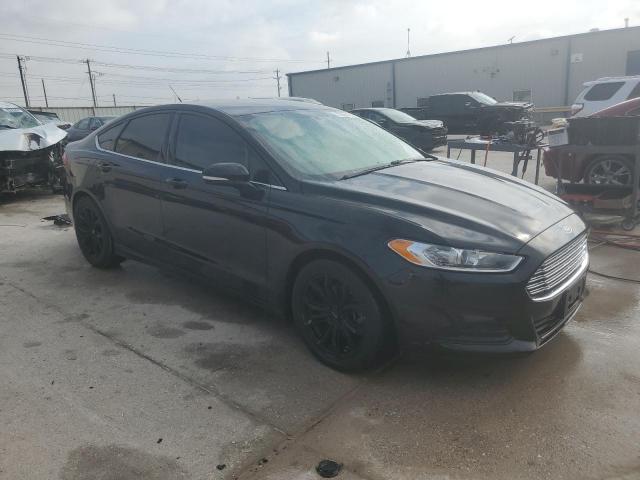  FORD FUSION 2016 Czarny