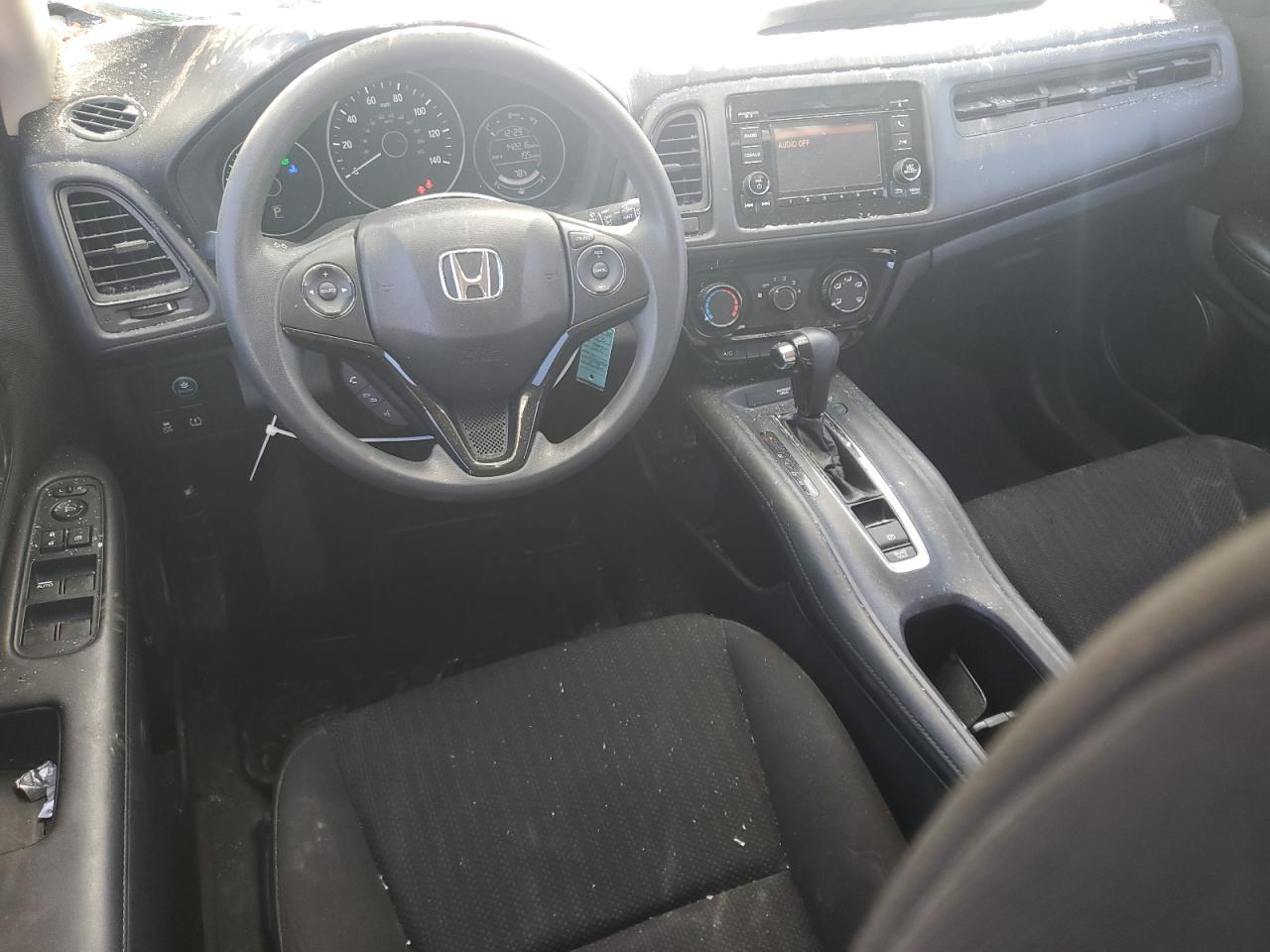 3CZRU5H38JM710330 2018 Honda Hr-V Lx