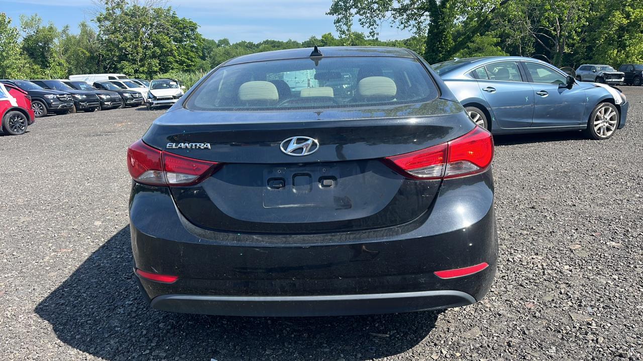 2016 Hyundai Elantra Se VIN: 5NPDH4AE6GH730200 Lot: 70643204