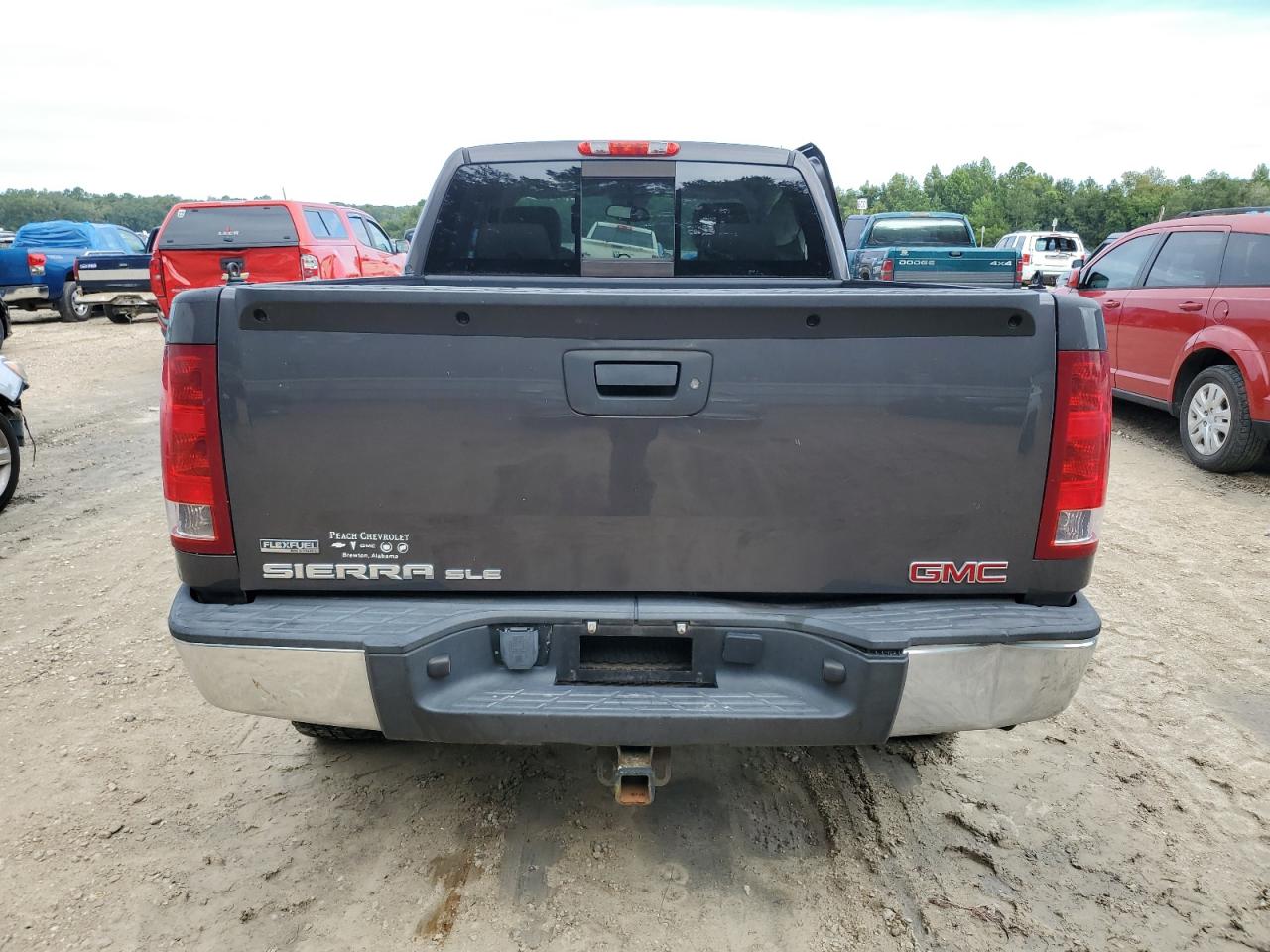 1GTR1VE09BZ176182 2011 GMC Sierra C1500 Sle