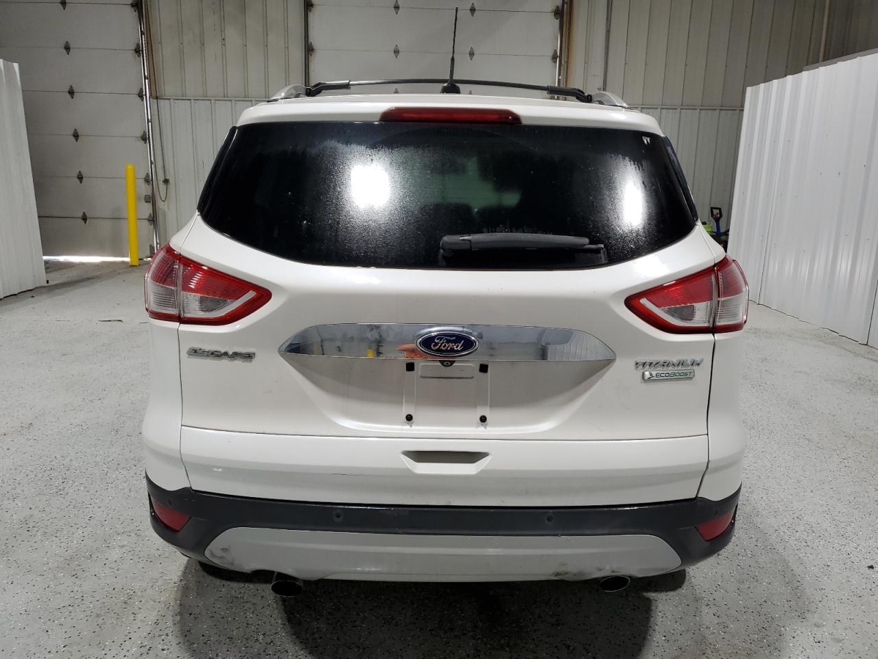 1FMCU0J97EUE51565 2014 Ford Escape Titanium