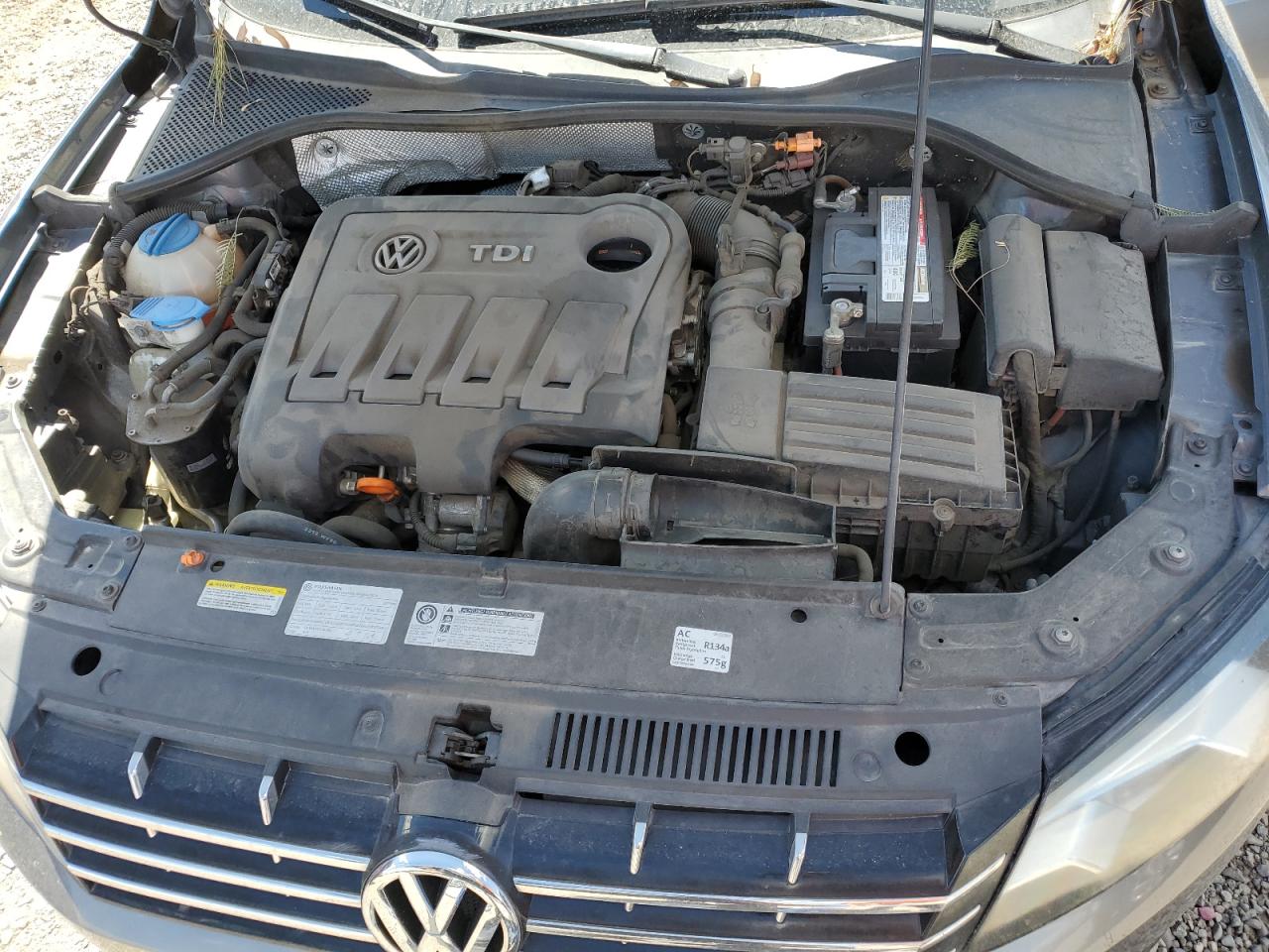 1VWBN7A34DC043530 2013 Volkswagen Passat Se