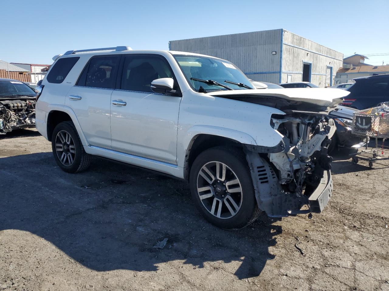 VIN JTEBU5JRXG5371649 2016 TOYOTA 4RUNNER no.4