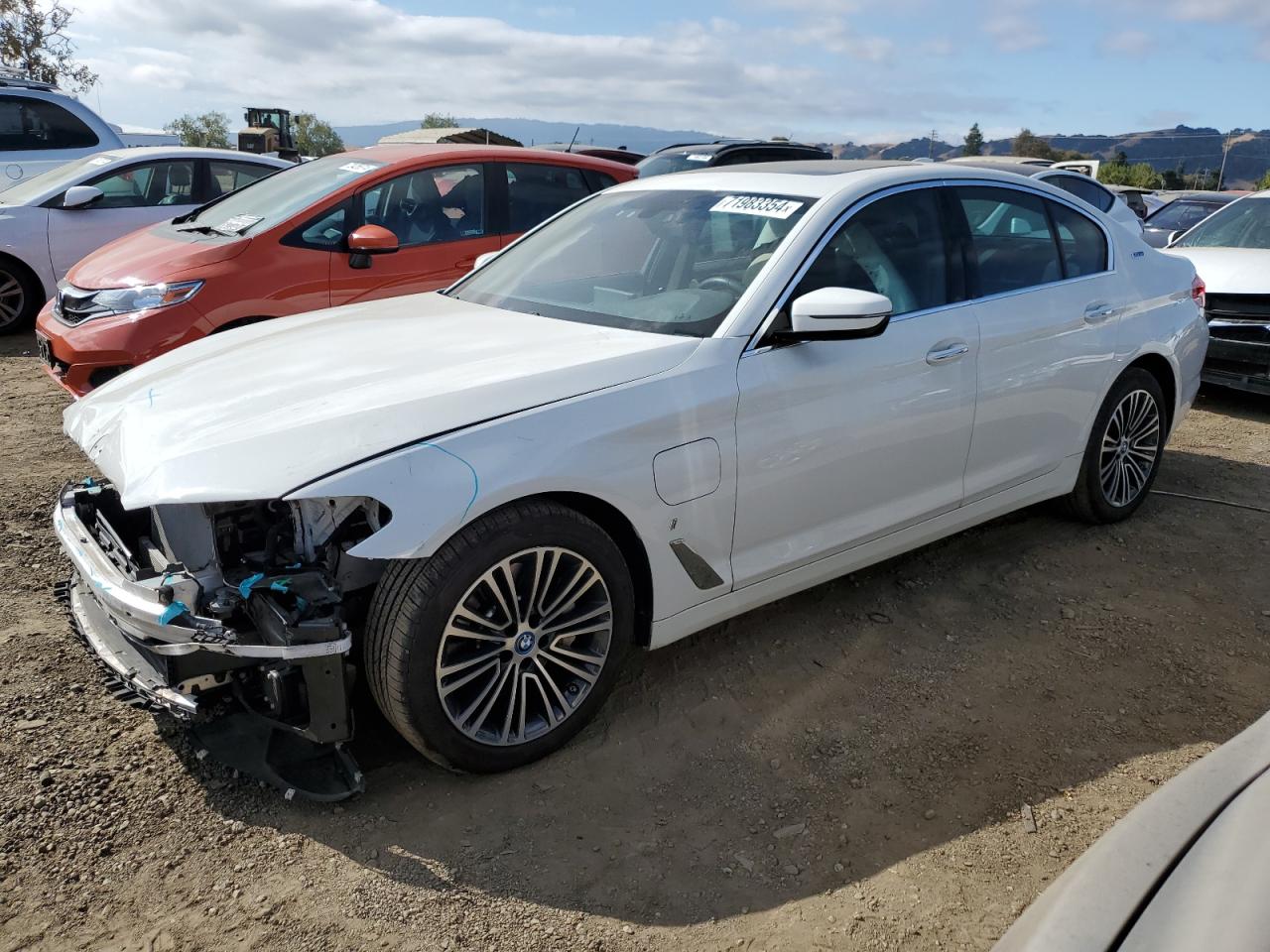 WBAJA9C59JB249462 2018 BMW 5 SERIES - Image 1