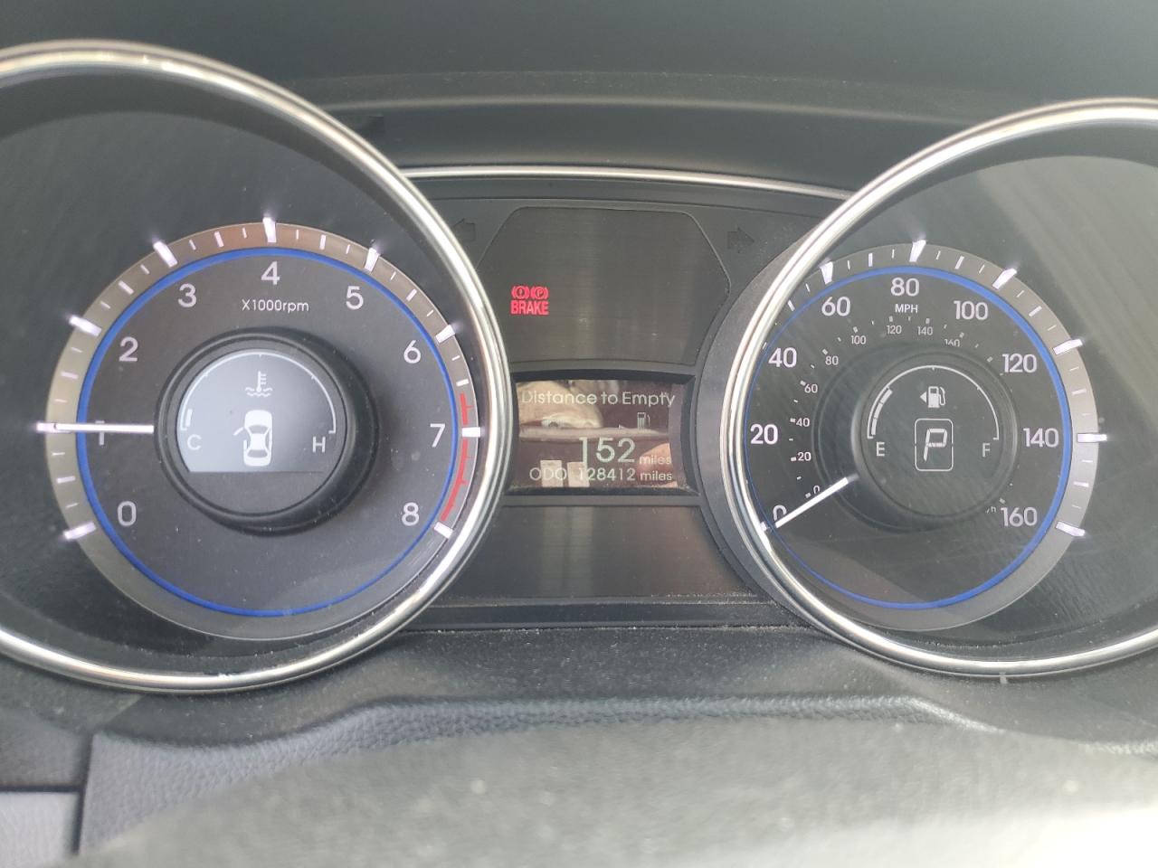 2014 Hyundai Sonata - Image 9