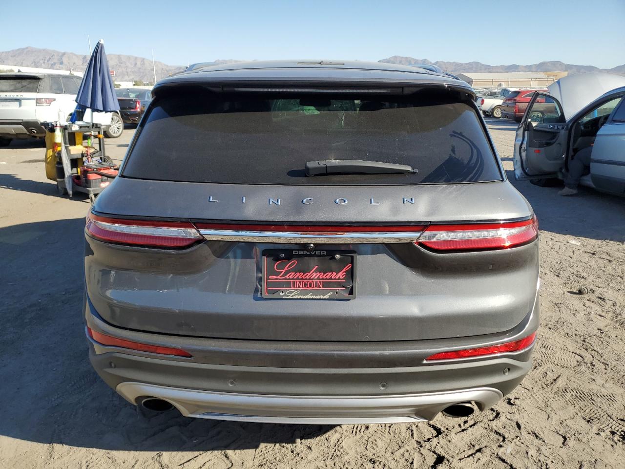 2022 Lincoln Corsair - Image 6