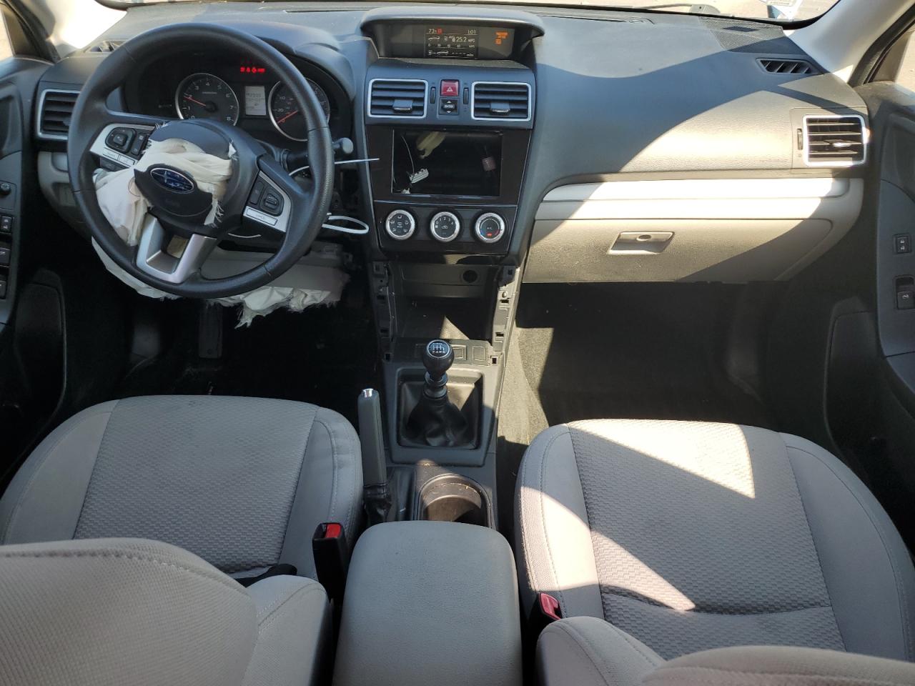 JF2SJAAC7JG531744 2018 Subaru Forester 2.5I