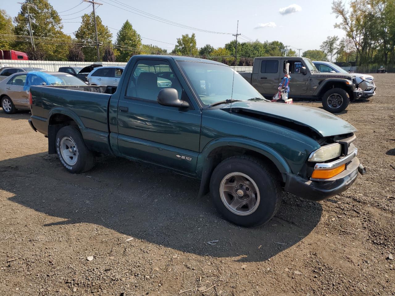 1998 Chevrolet S-10 Pickup - Image 4