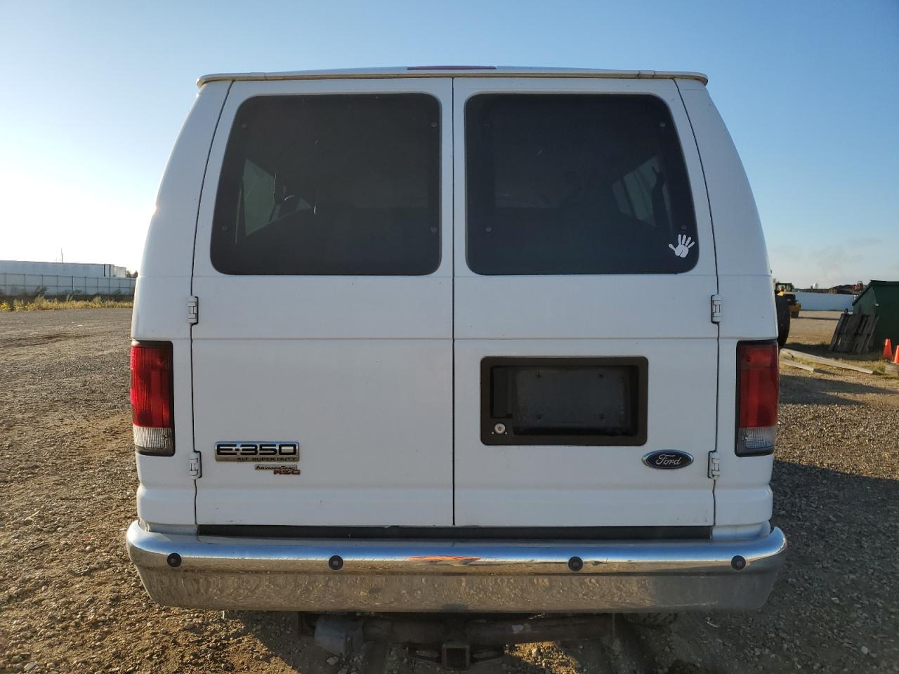 2008 Ford Econoline E350 Super Duty Wagon VIN: 1FBNE31L58DA73715 Lot: 70213104