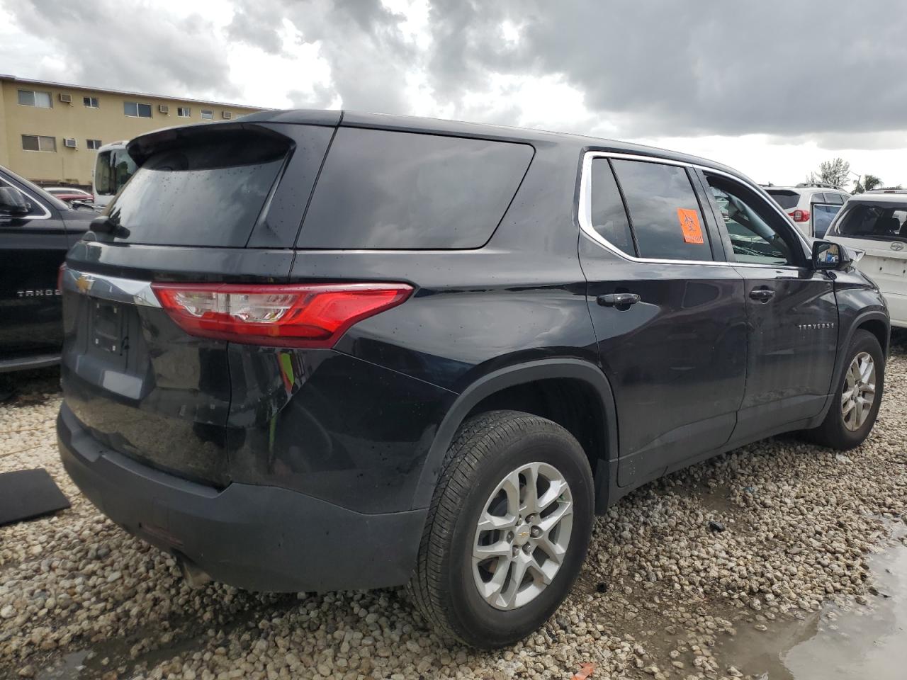 2020 Chevrolet Traverse - Image 3